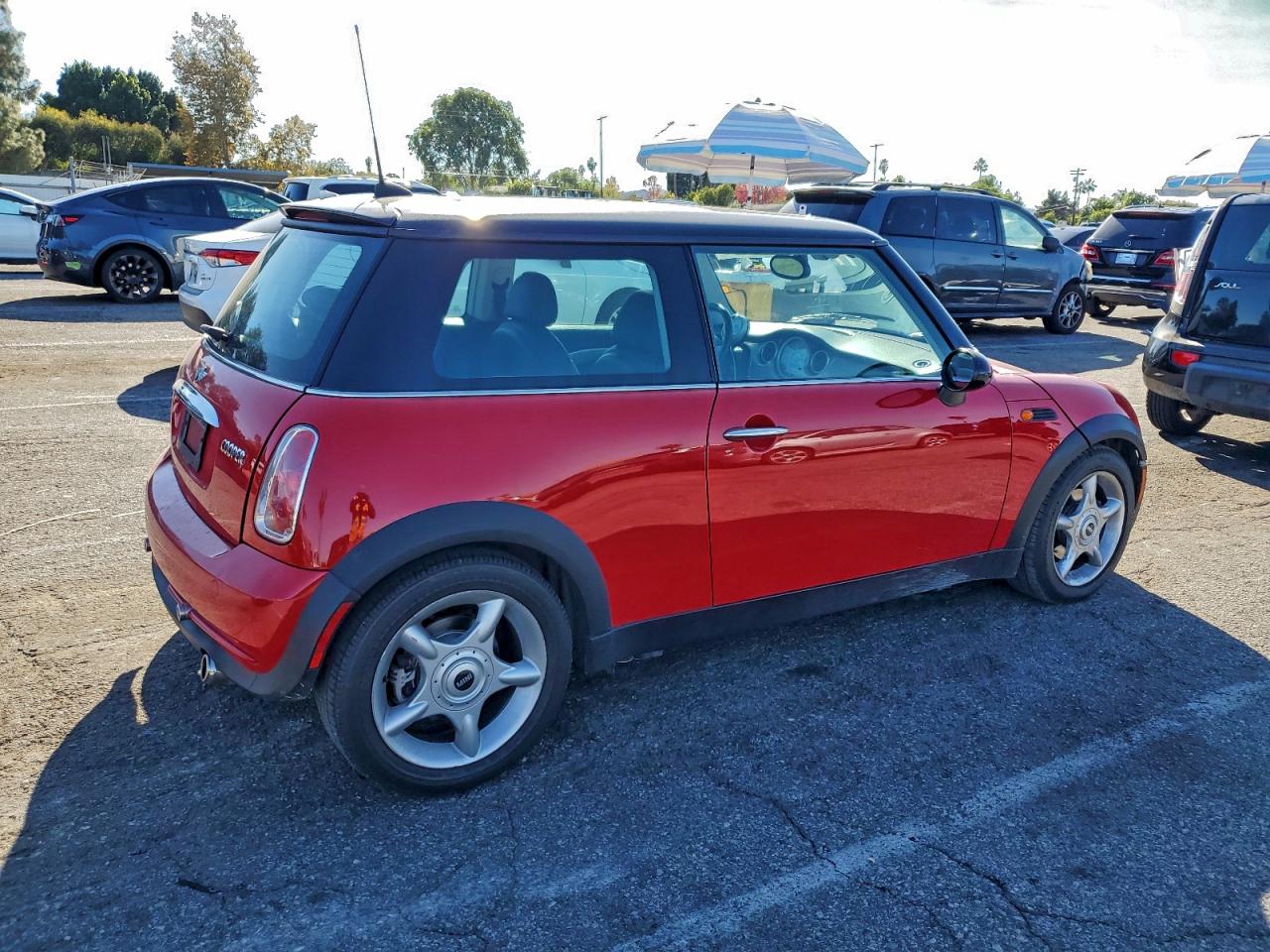 2005 MINI COOPER photo 7