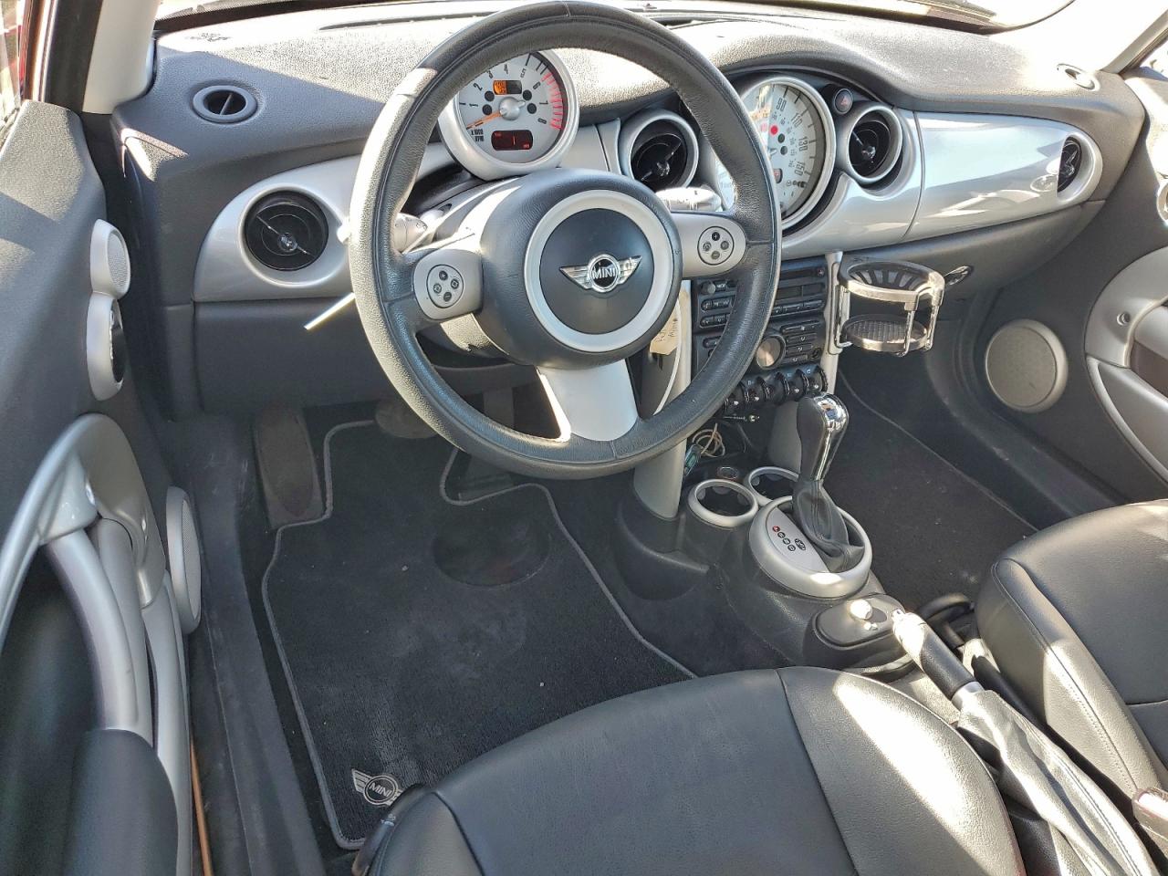 2005 MINI COOPER photo 22