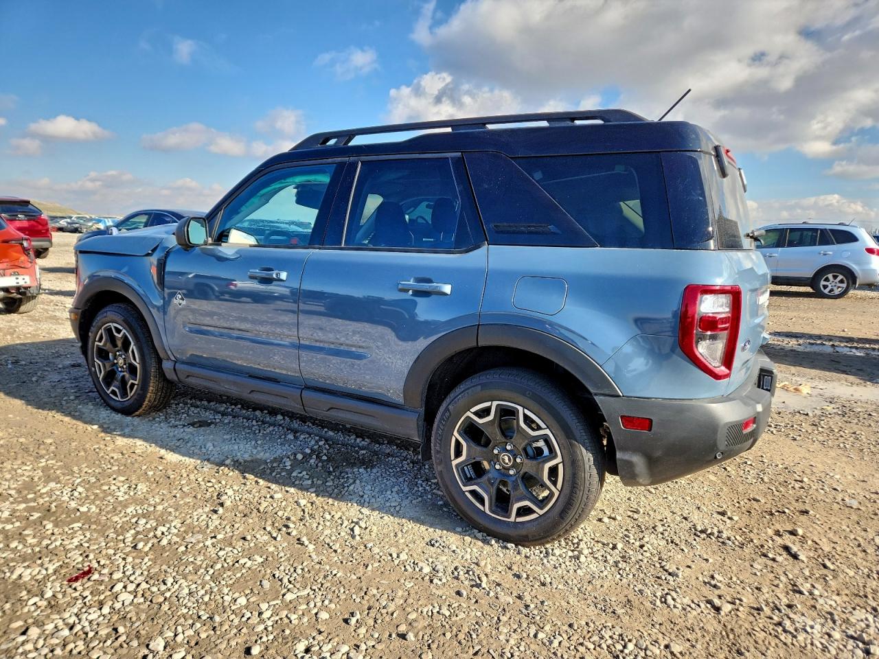 2025 FORD BRONCO SPORT OUTER BANKS photo 3
