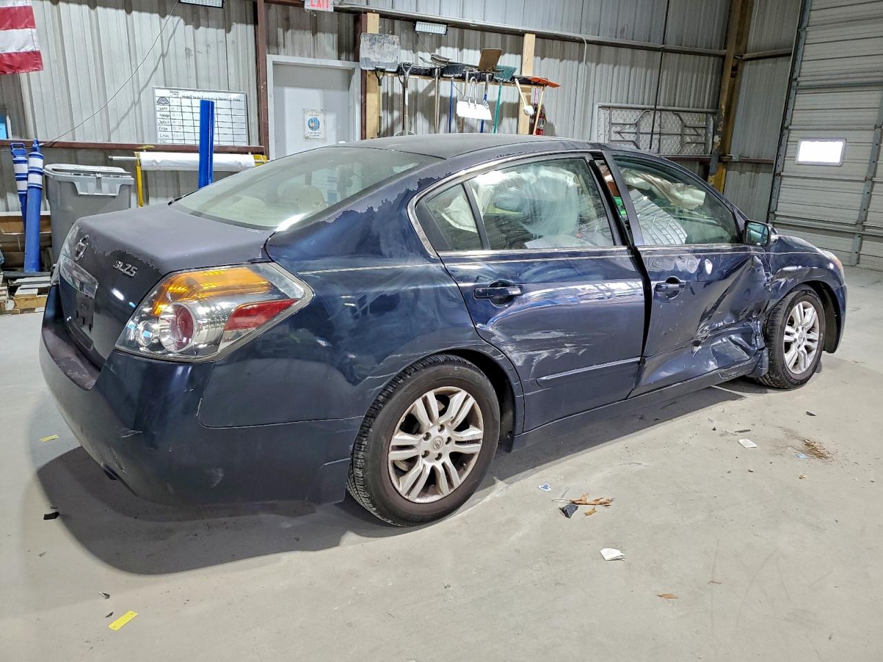 2012 NISSAN ALTIMA photo 3