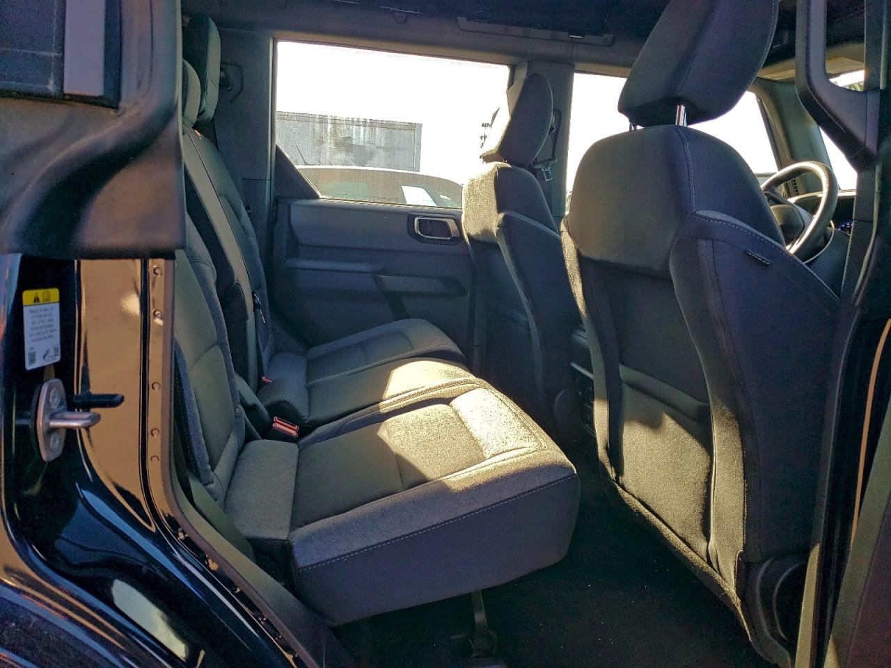 2021 FORD BRONCO BASE photo 11