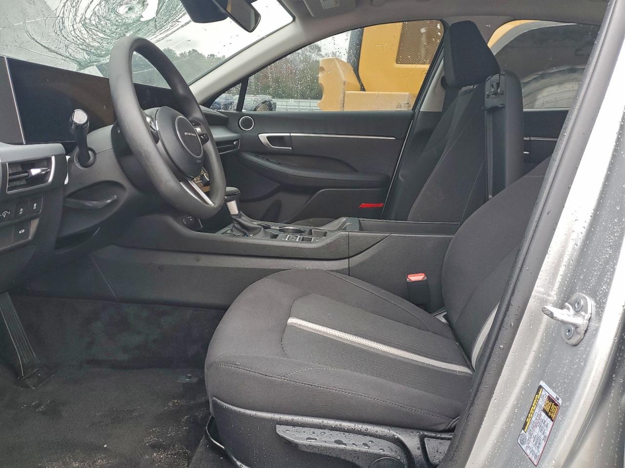 2026 HYUNDAI SONATA SE photo 13