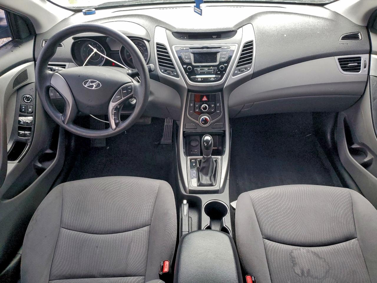 2014 HYUNDAI ELANTRA SE photo 22