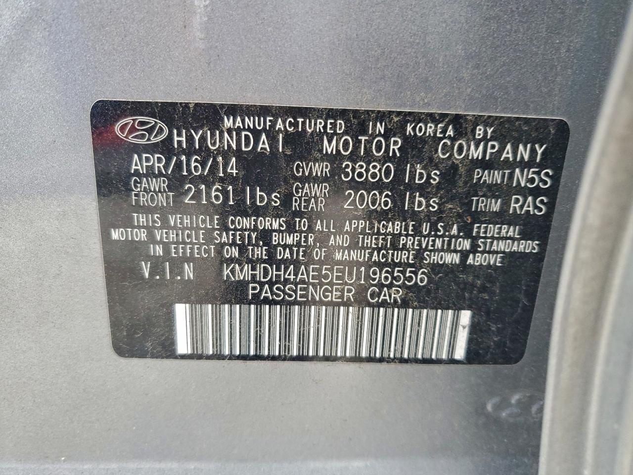 2014 HYUNDAI ELANTRA SE photo 34