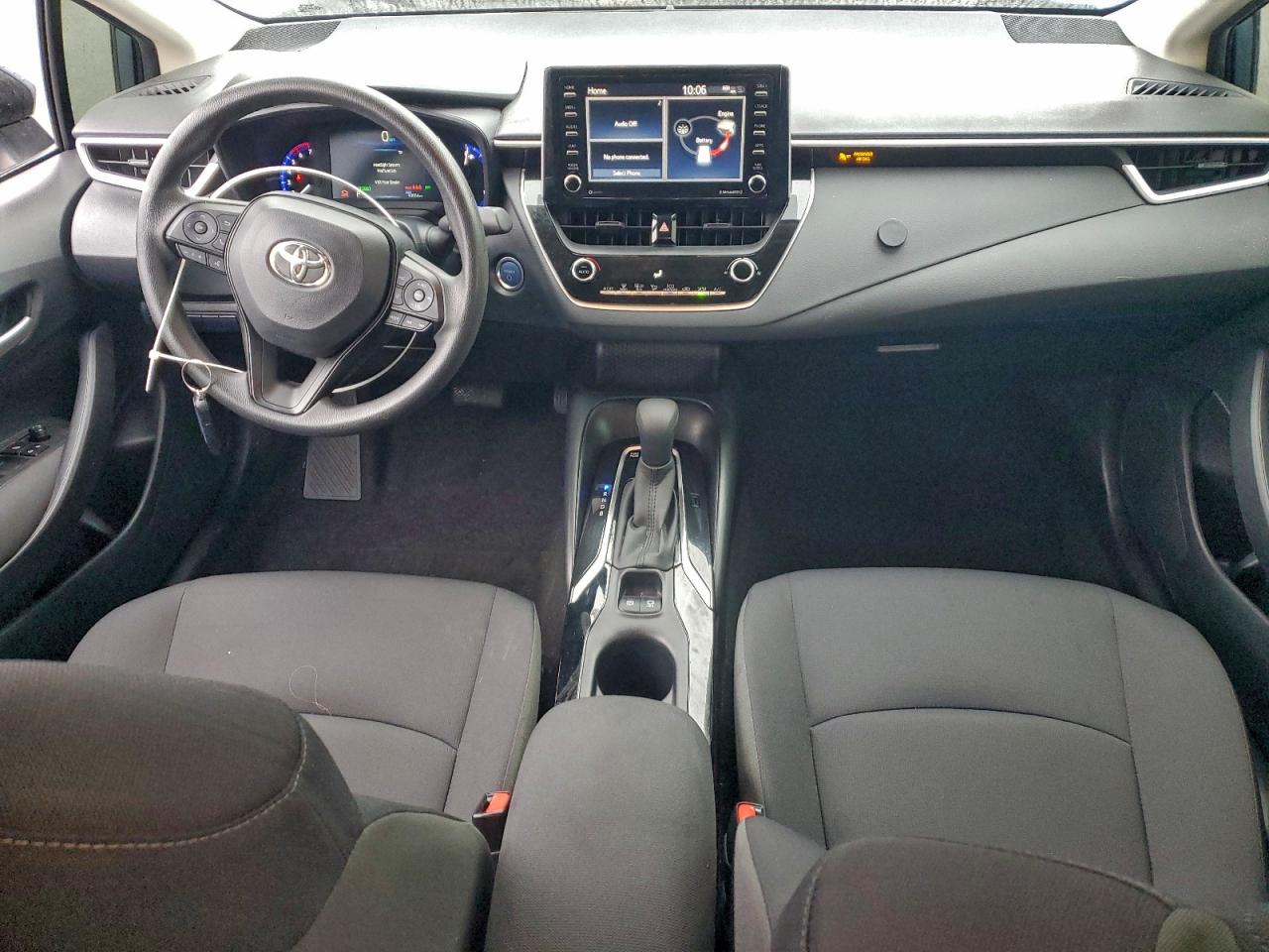 2021 TOYOTA COROLLA LE photo 8
