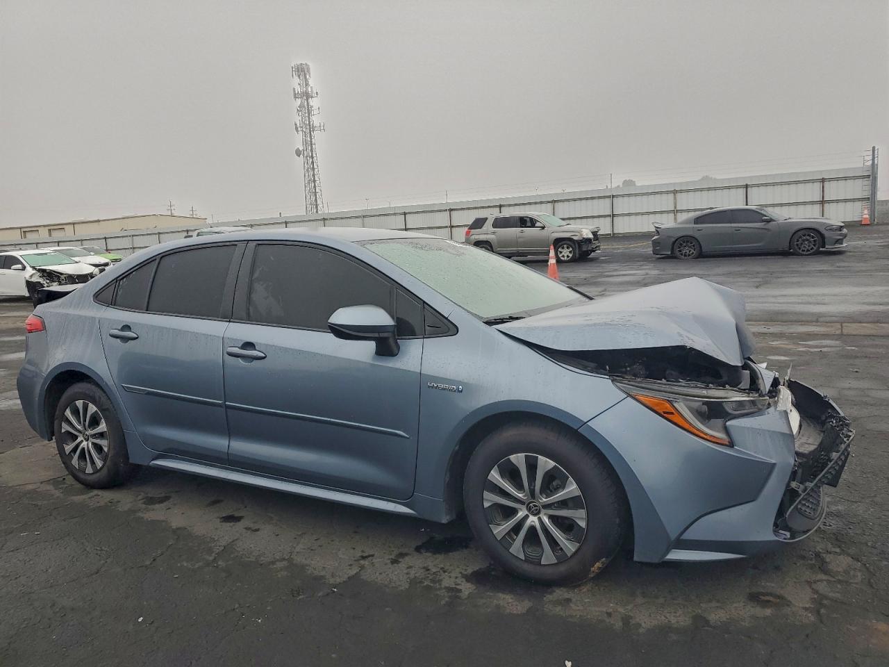 2021 TOYOTA COROLLA LE photo 4