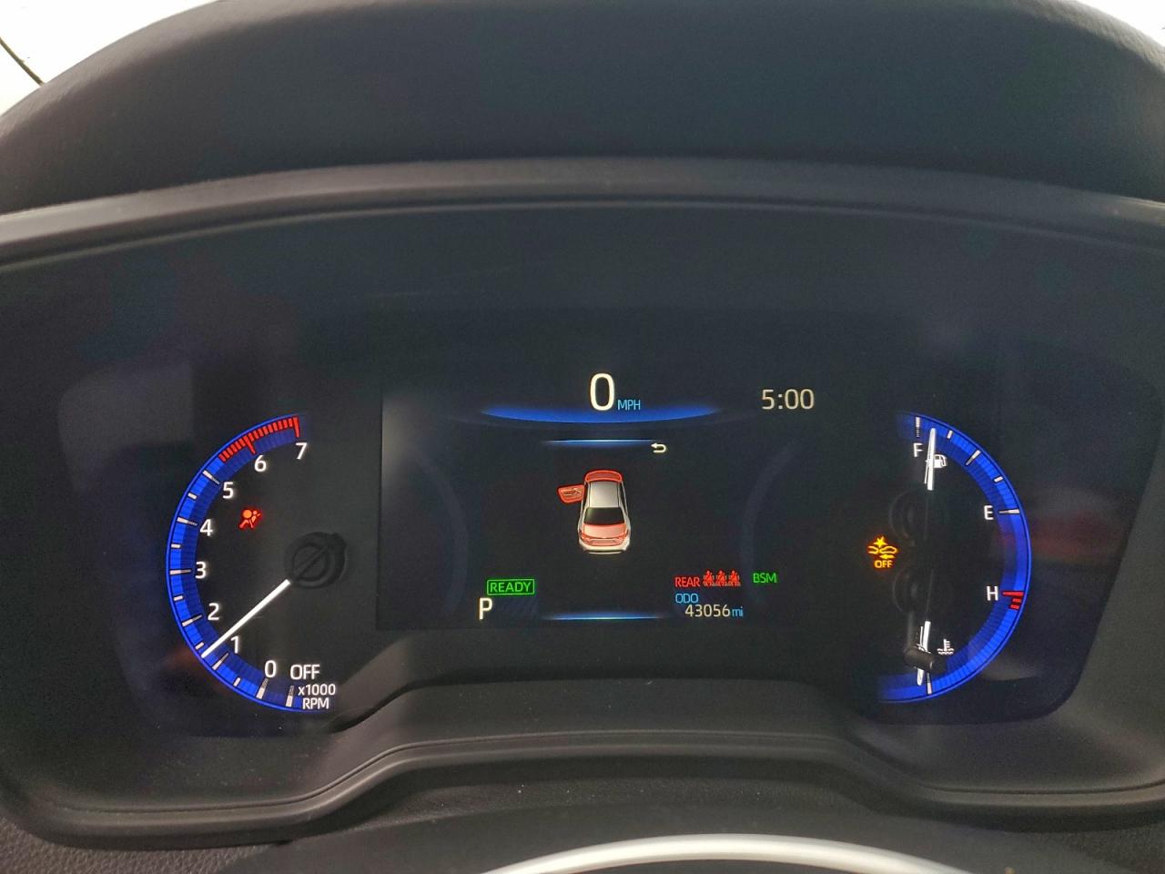2021 TOYOTA COROLLA LE photo 9