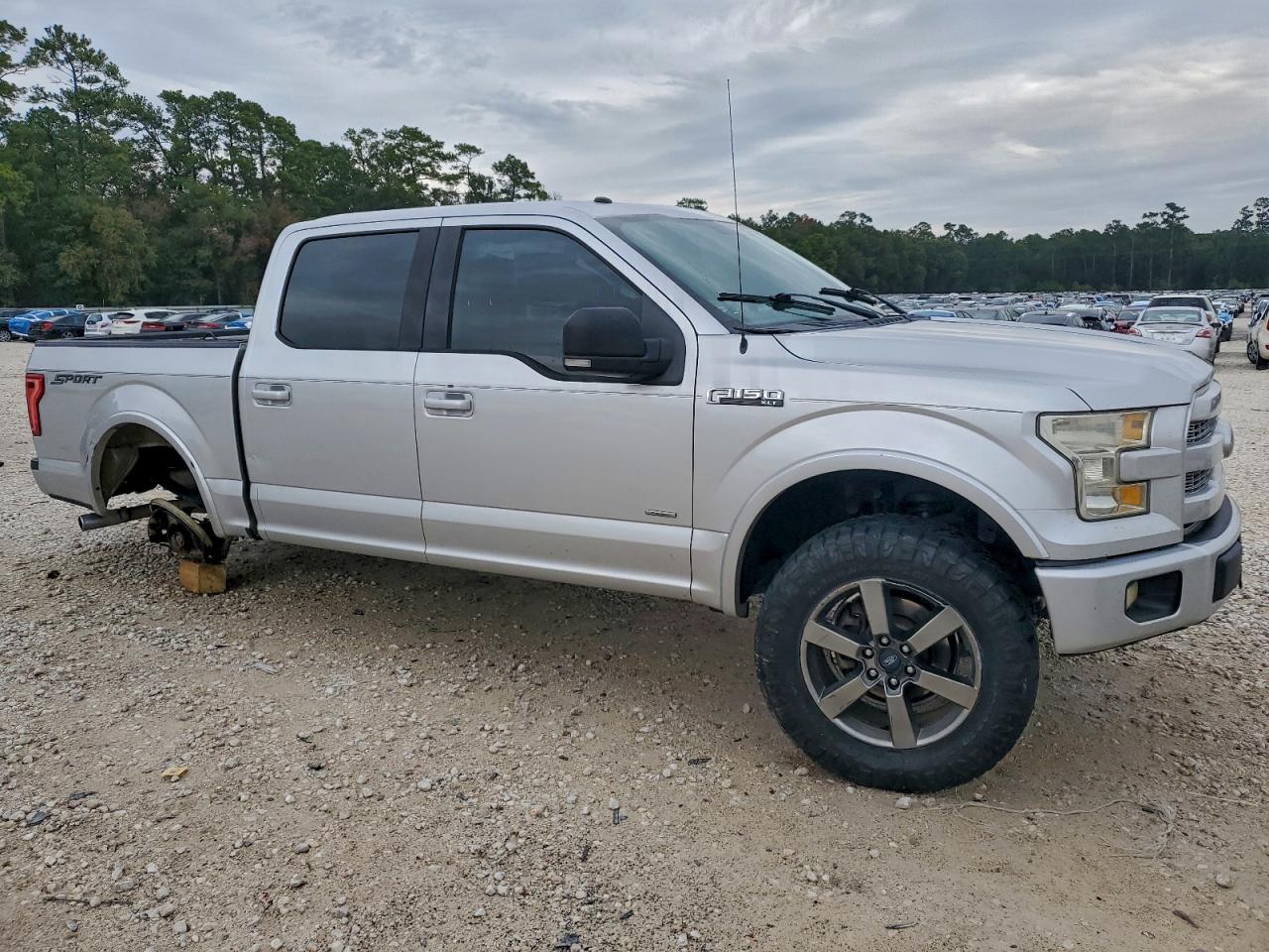 2016 FORD F150 SUPERCREW photo 4