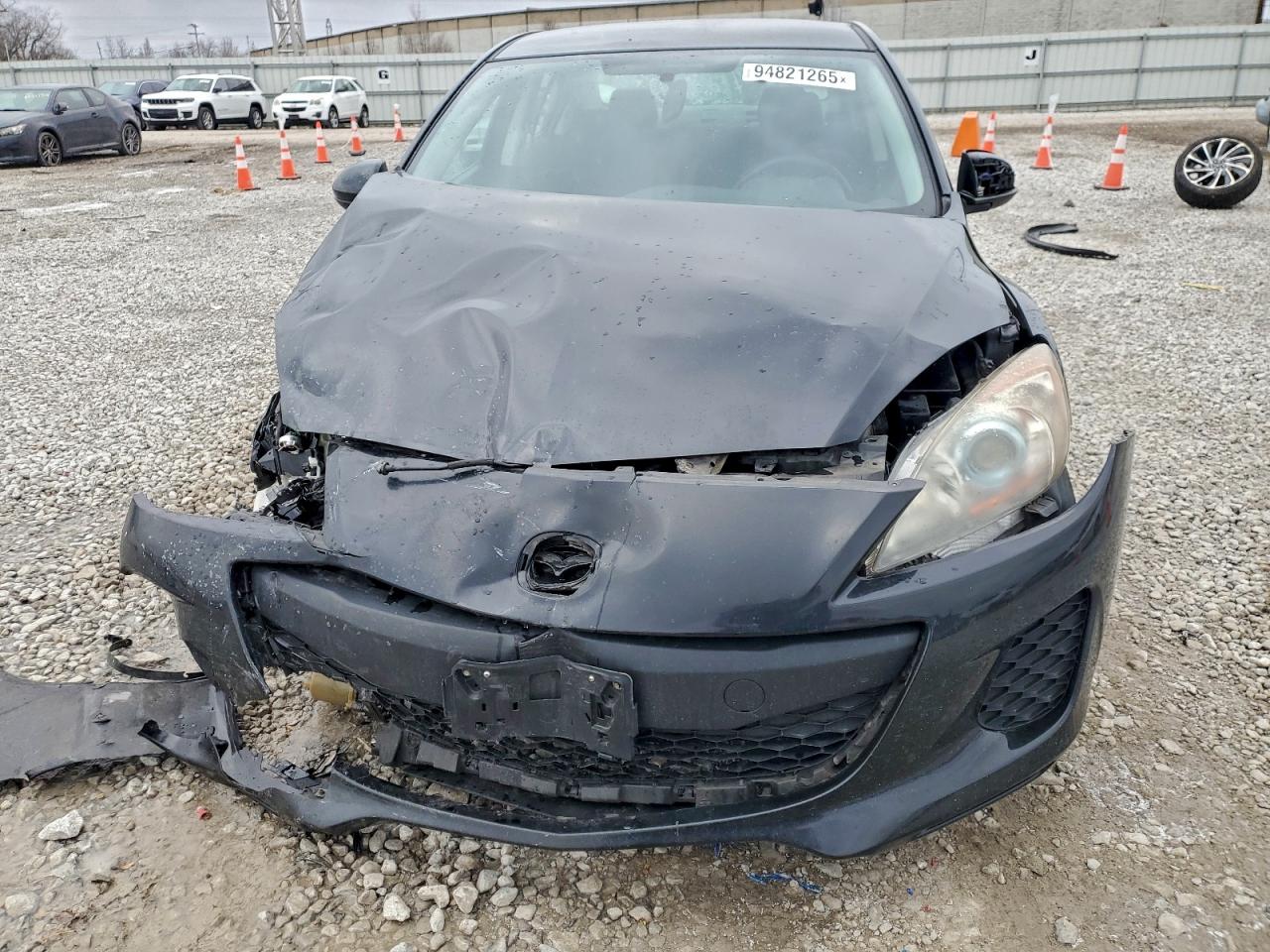 2013 MAZDA 3 photo 5