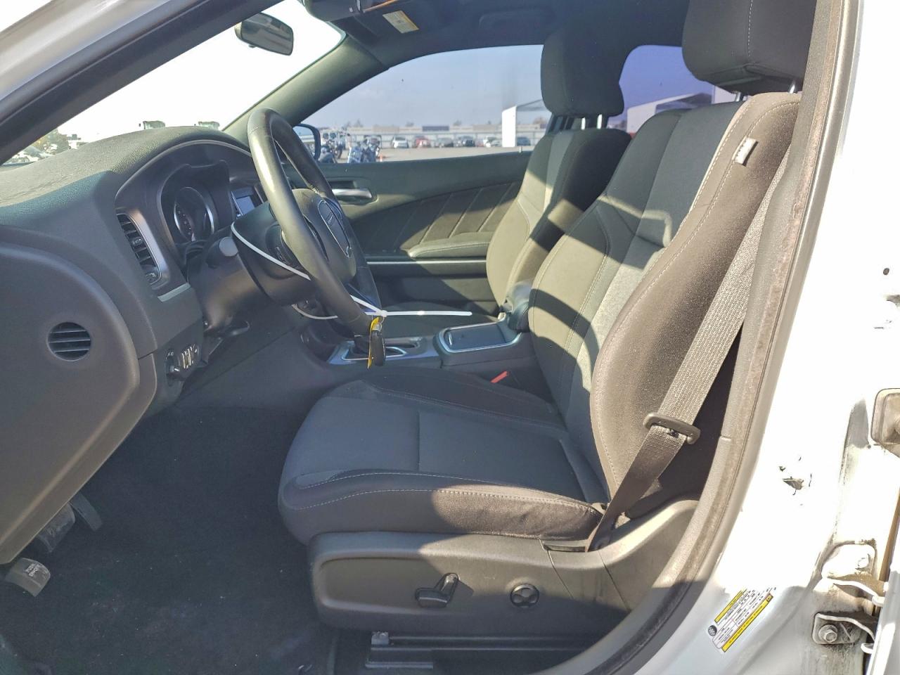 2020 DODGE CHARGER SXT photo 19