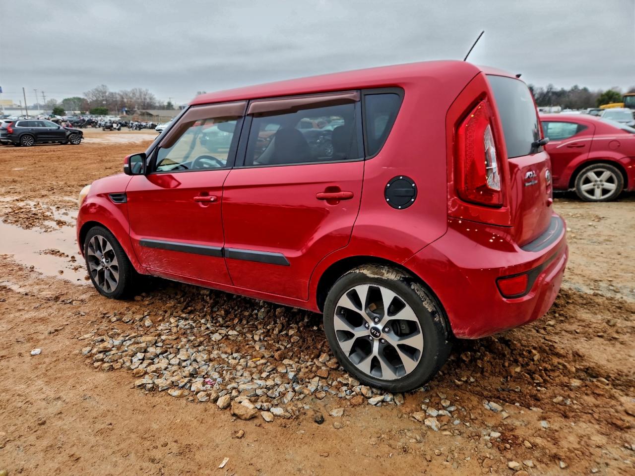 2013 KIA SOUL + photo 2