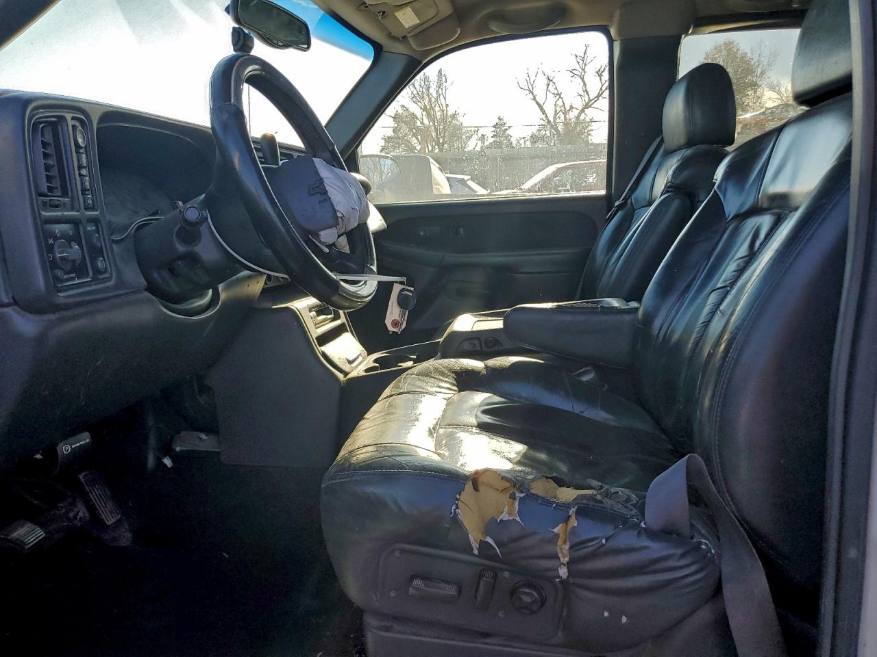 2000 CHEVROLET SILVERADO K1500 photo 19