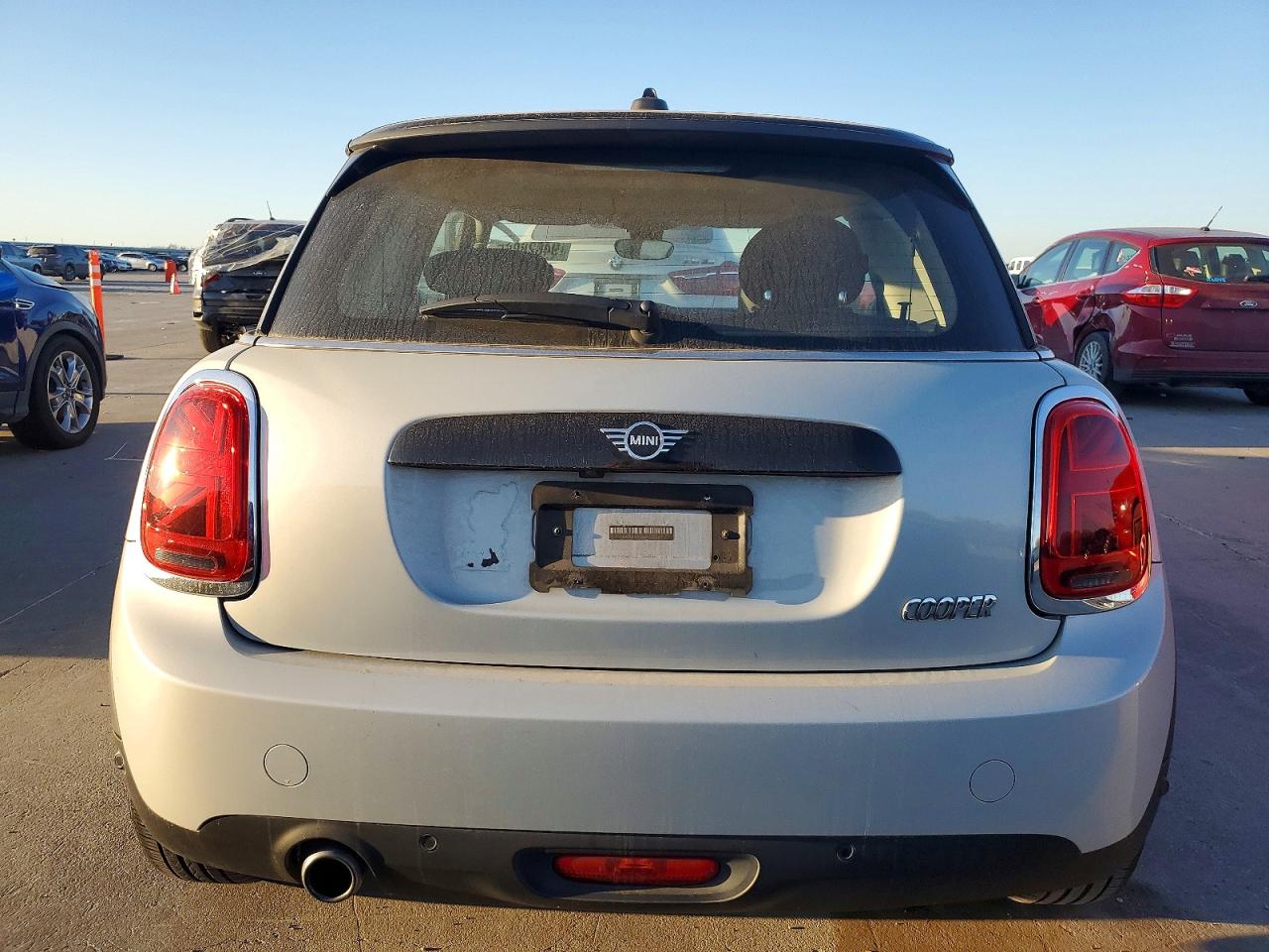 2021 MINI COOPER photo 6