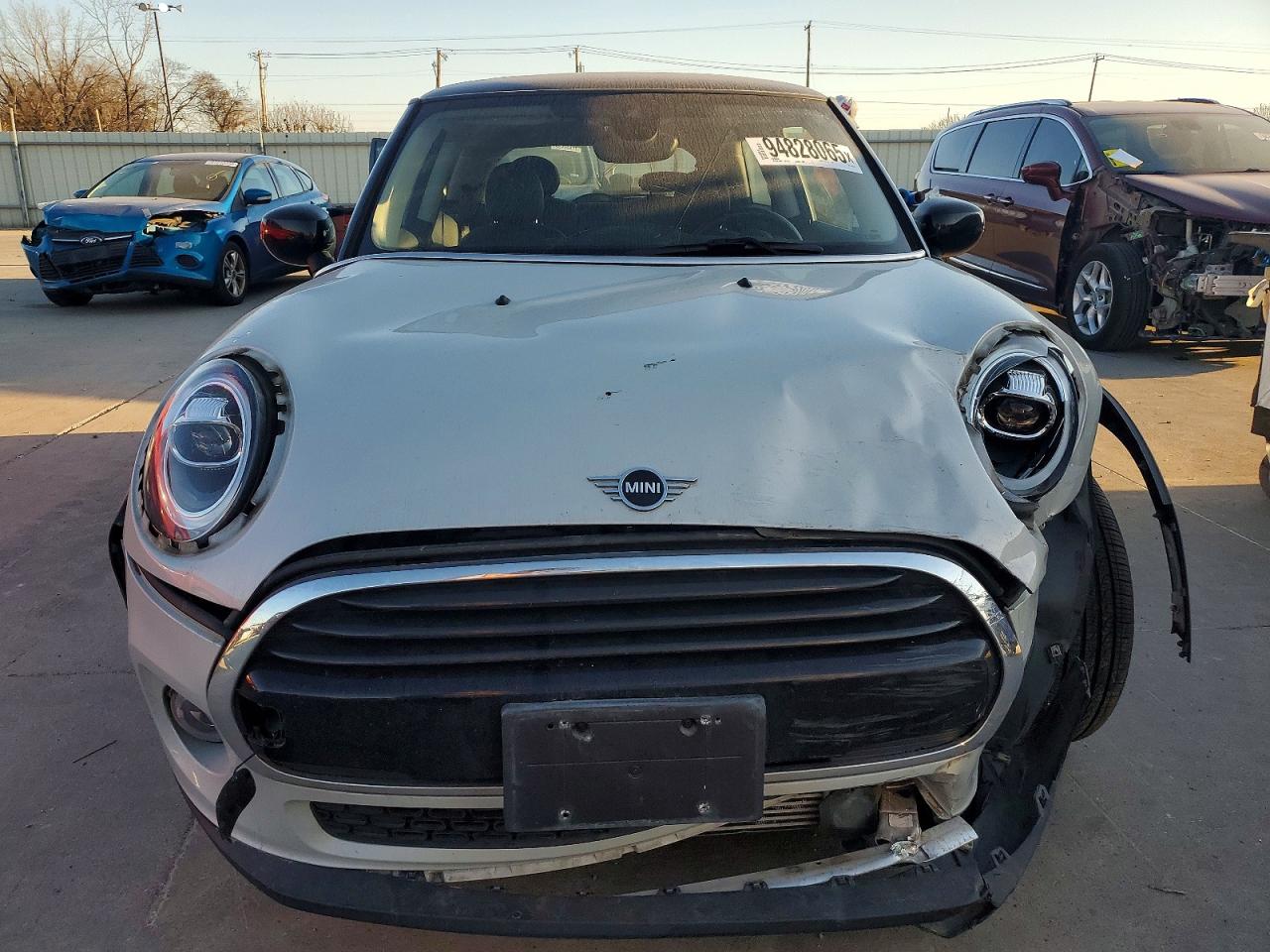 2021 MINI COOPER photo 5