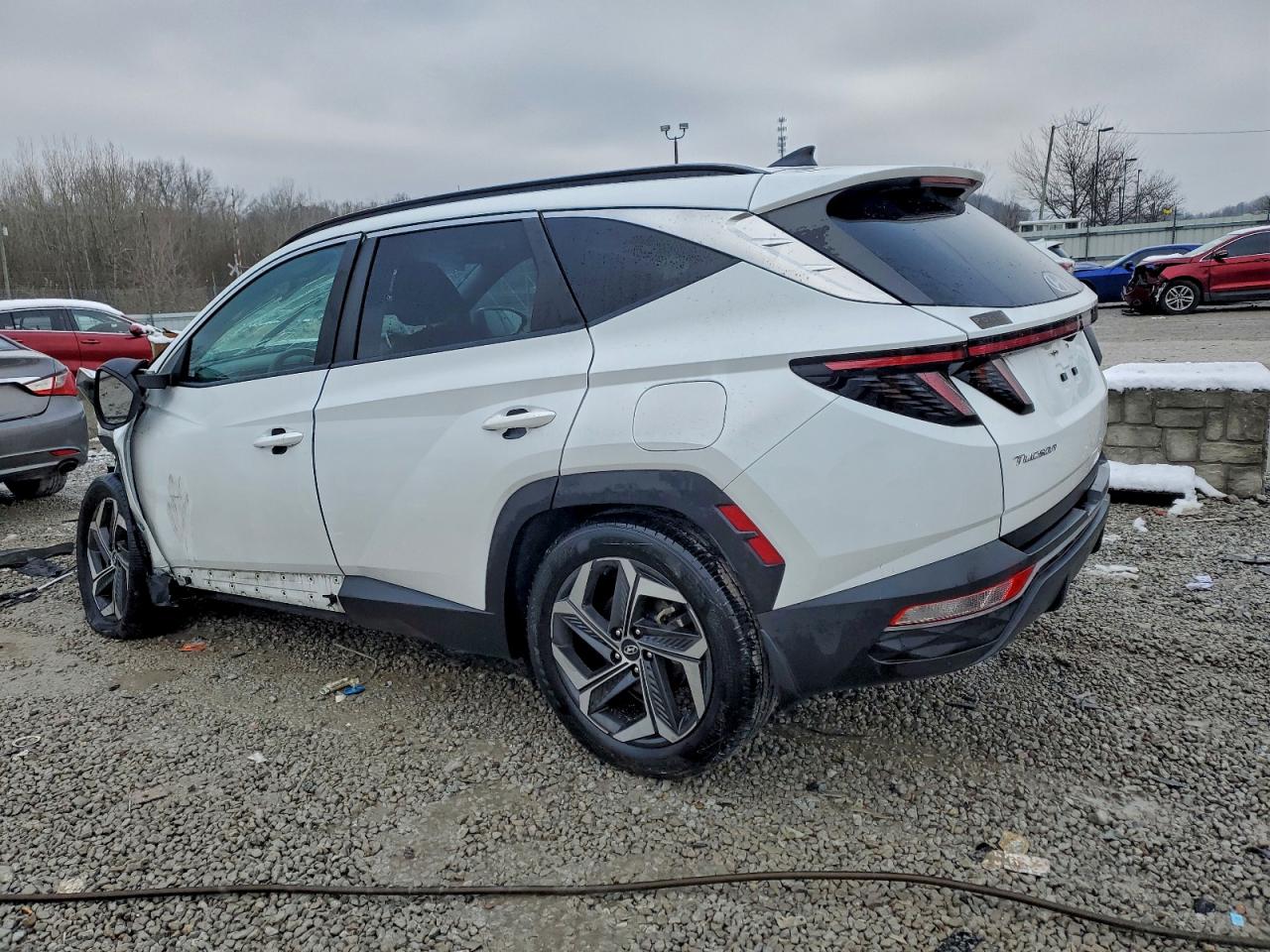 2022 HYUNDAI TUCSON SEL photo 3