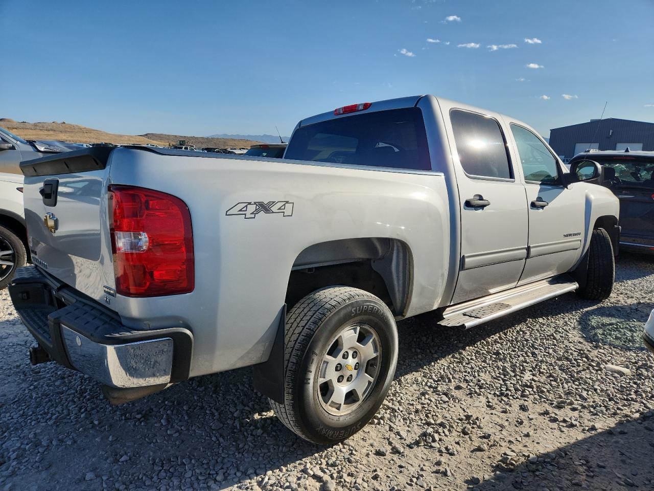 2010 CHEVROLET SILVERADO K1500 LT photo 5