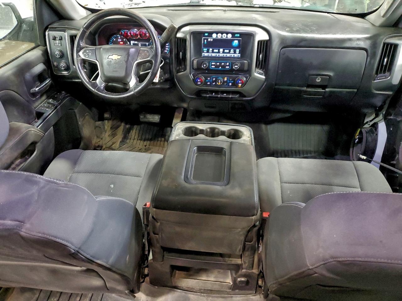 2018 CHEVROLET SILVERADO K1500 LT photo 8