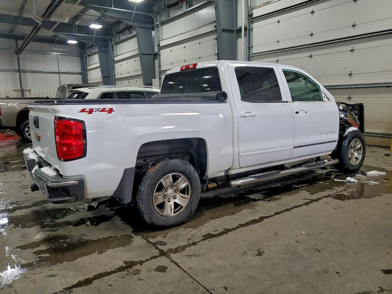 2018 CHEVROLET SILVERADO K1500 LT photo 3