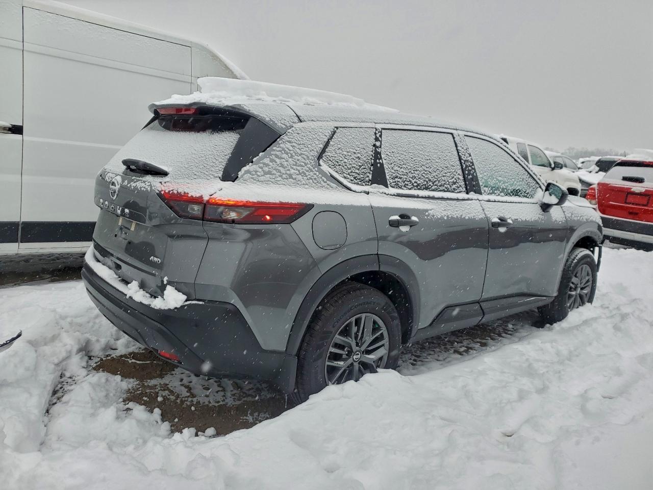 2021 NISSAN ROGUE S photo 5