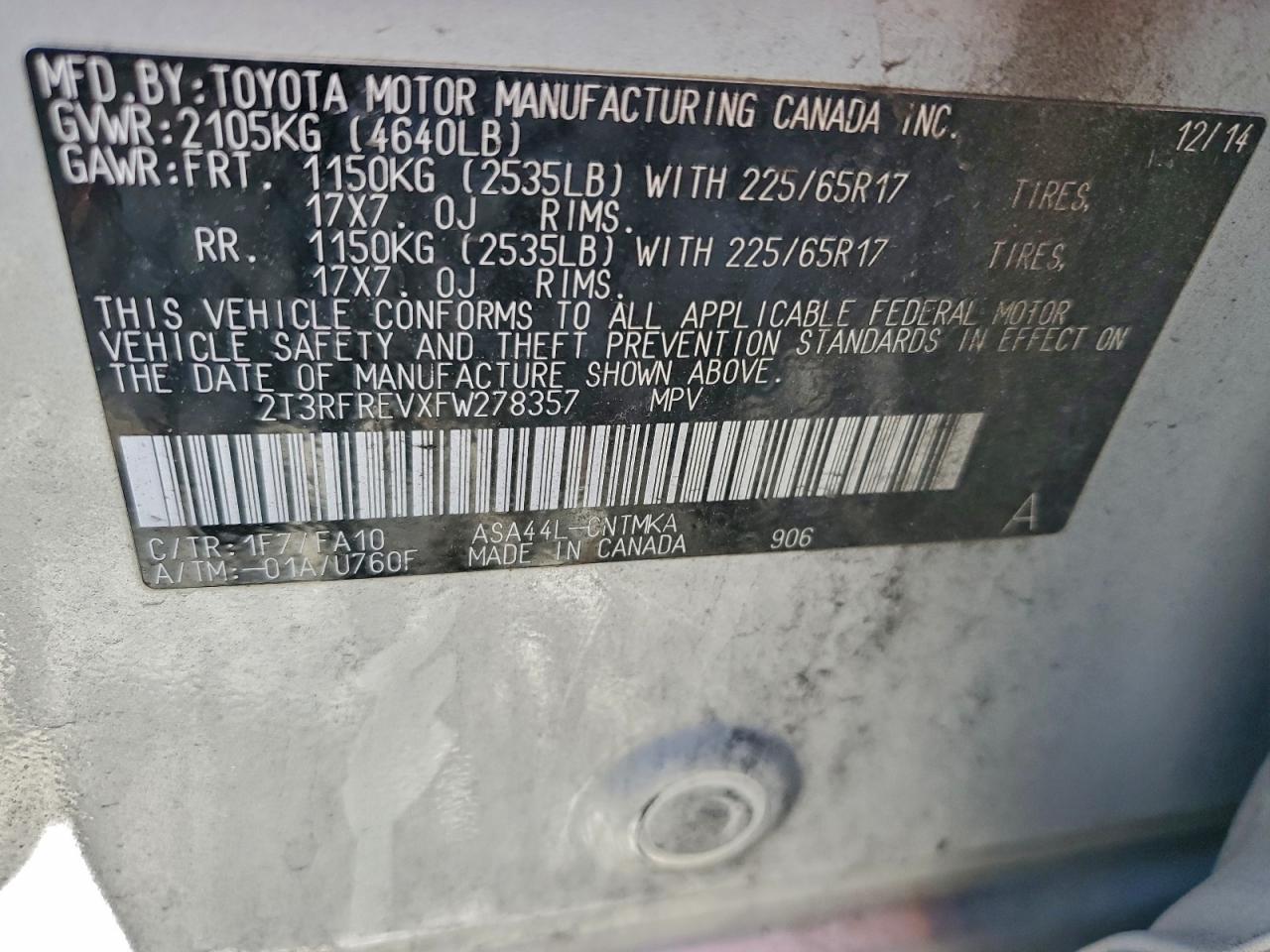 2015 TOYOTA RAV4 XLE photo 13