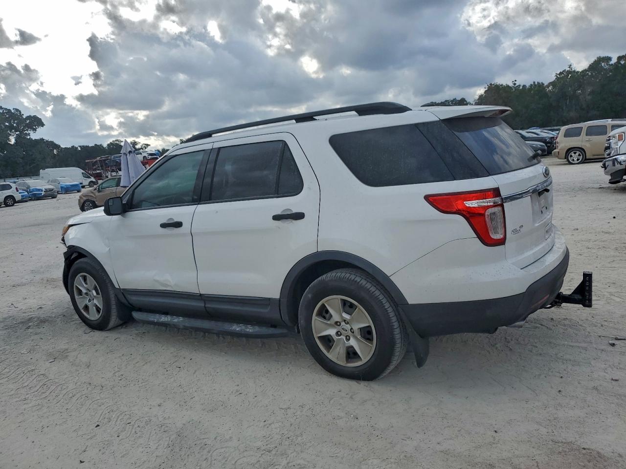 2014 FORD EXPLORER photo 3