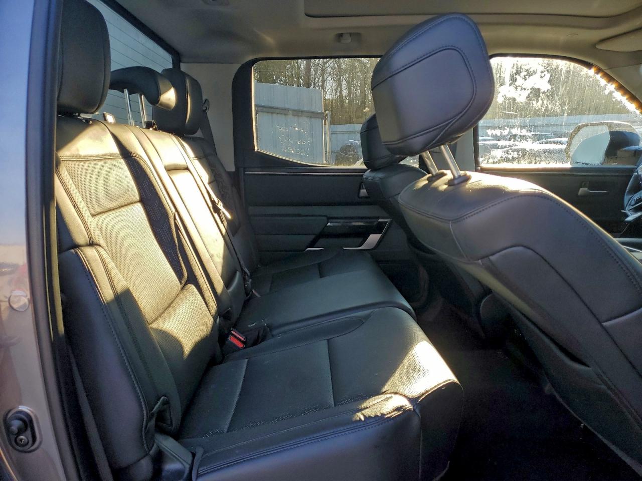 2024 TOYOTA TUNDRA CREWMAX LIMITED photo 10