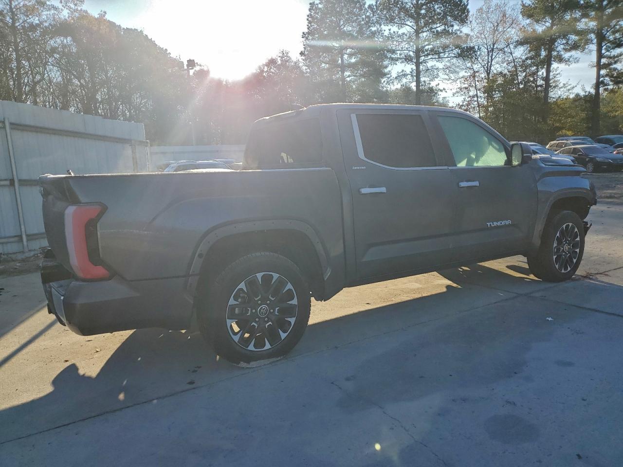 2024 TOYOTA TUNDRA CREWMAX LIMITED photo 3
