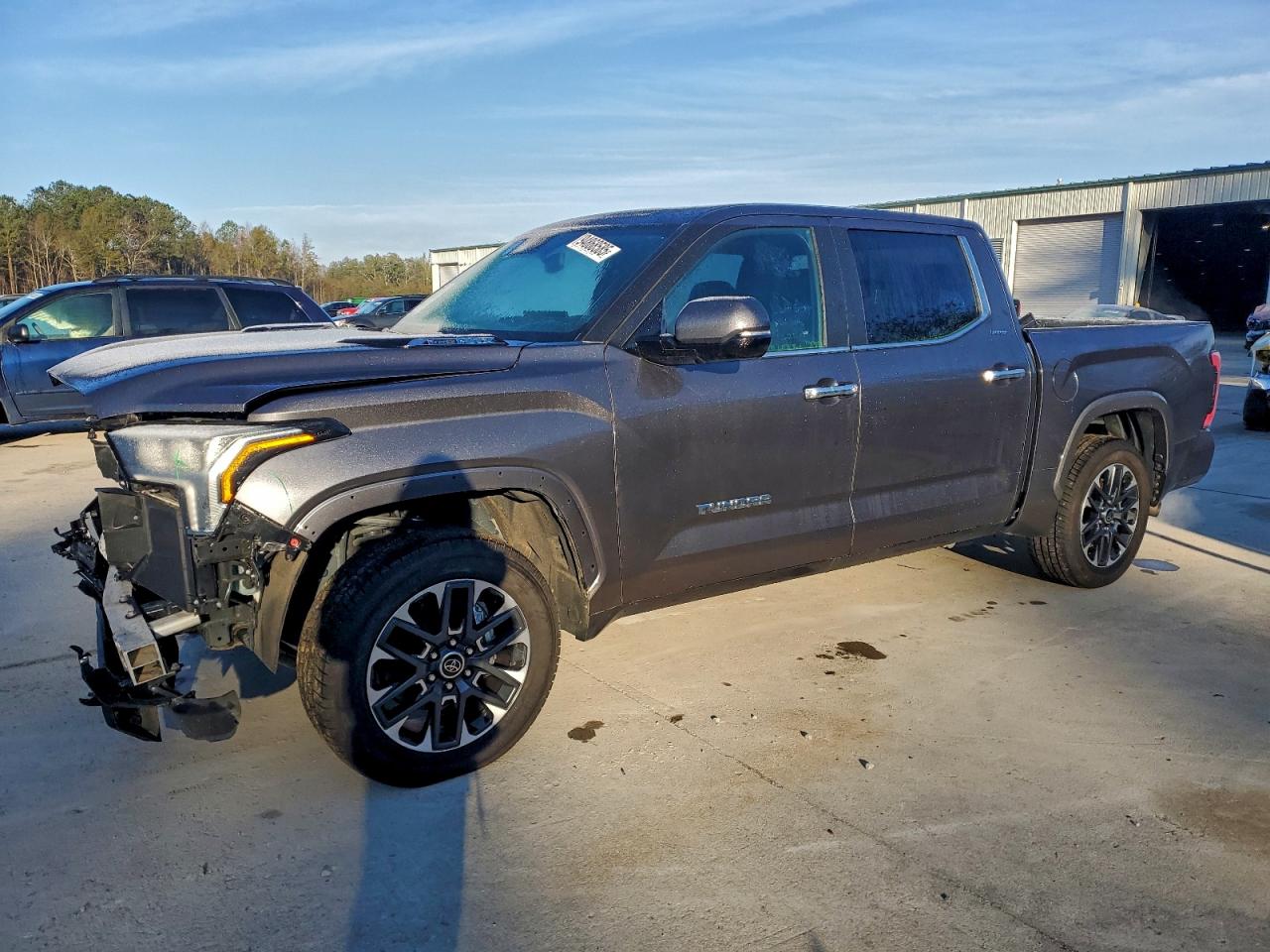 2024 TOYOTA TUNDRA