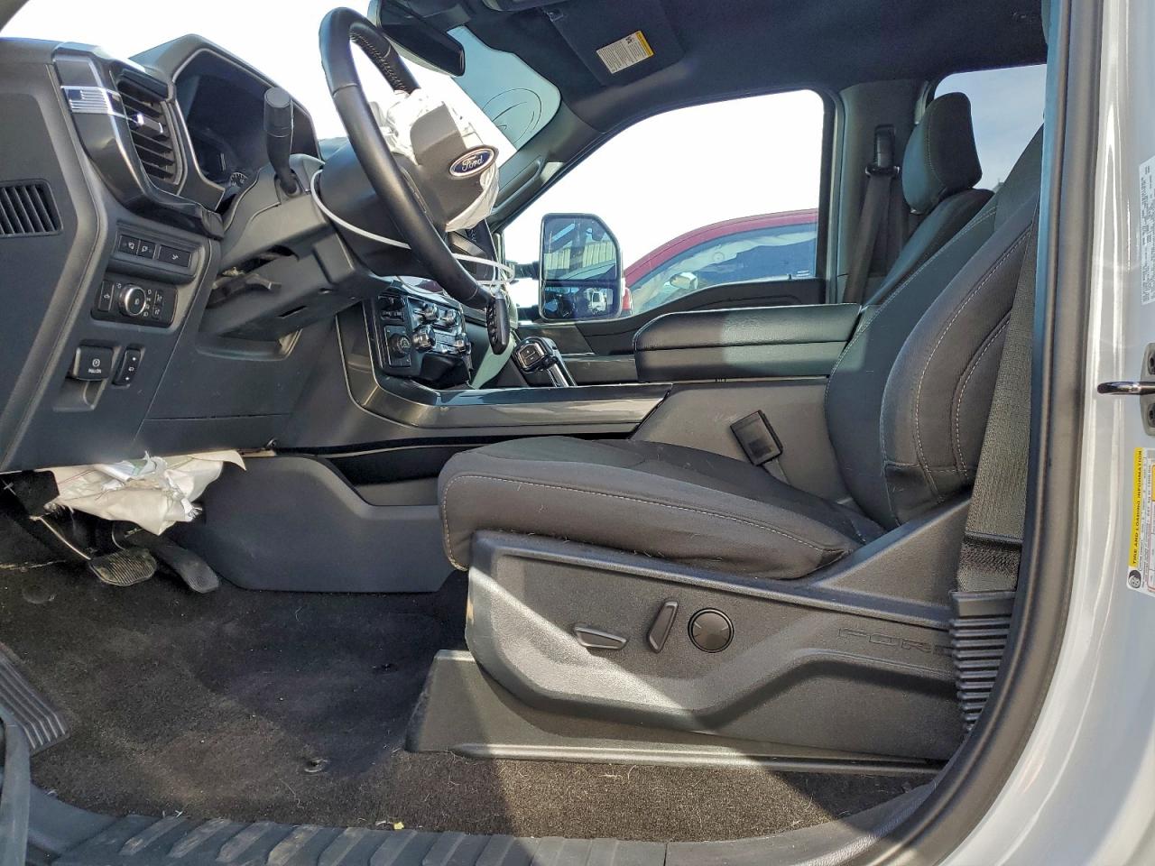 2022 FORD F150 SUPERCREW photo 13