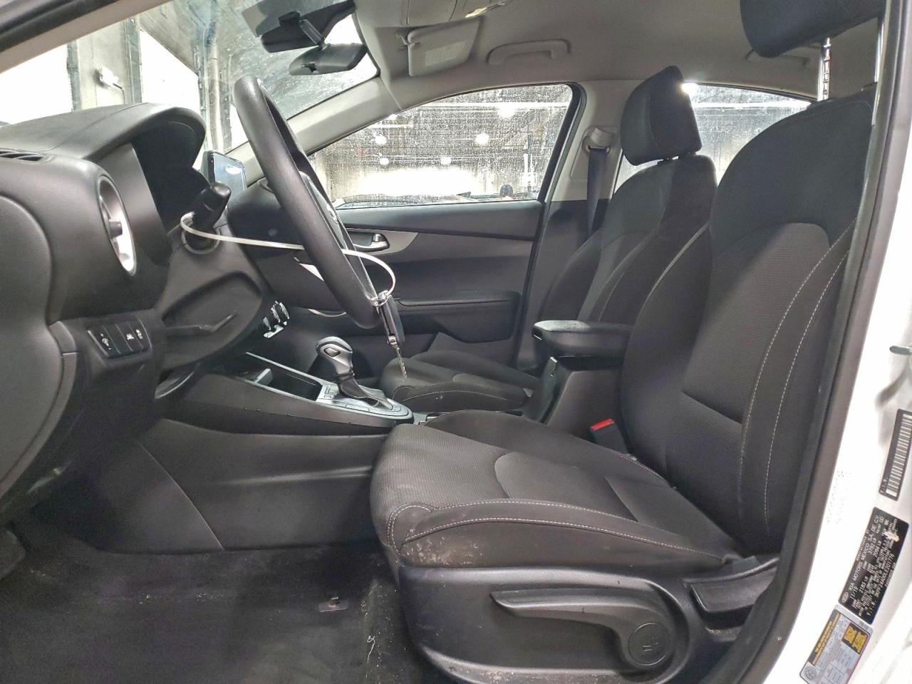 2020 KIA FORTE FE photo 7
