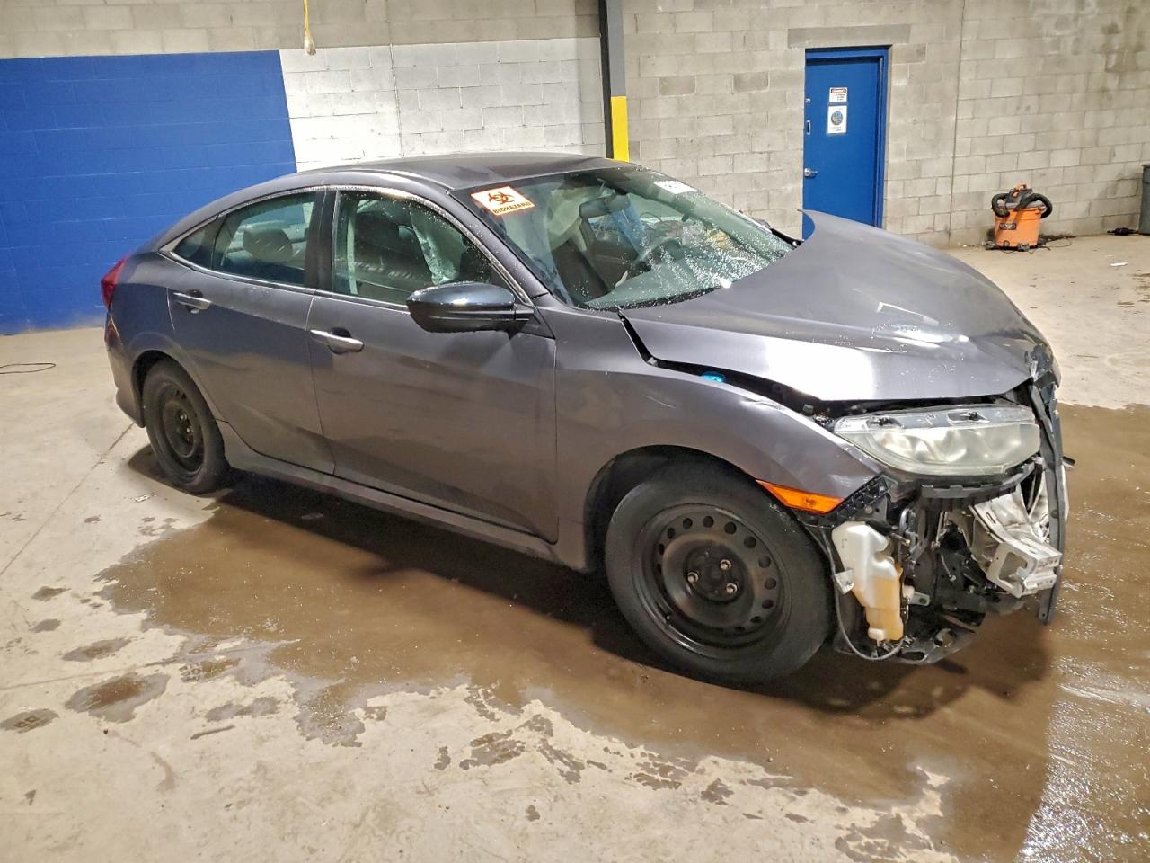 2016 HONDA CIVIC LX photo 4