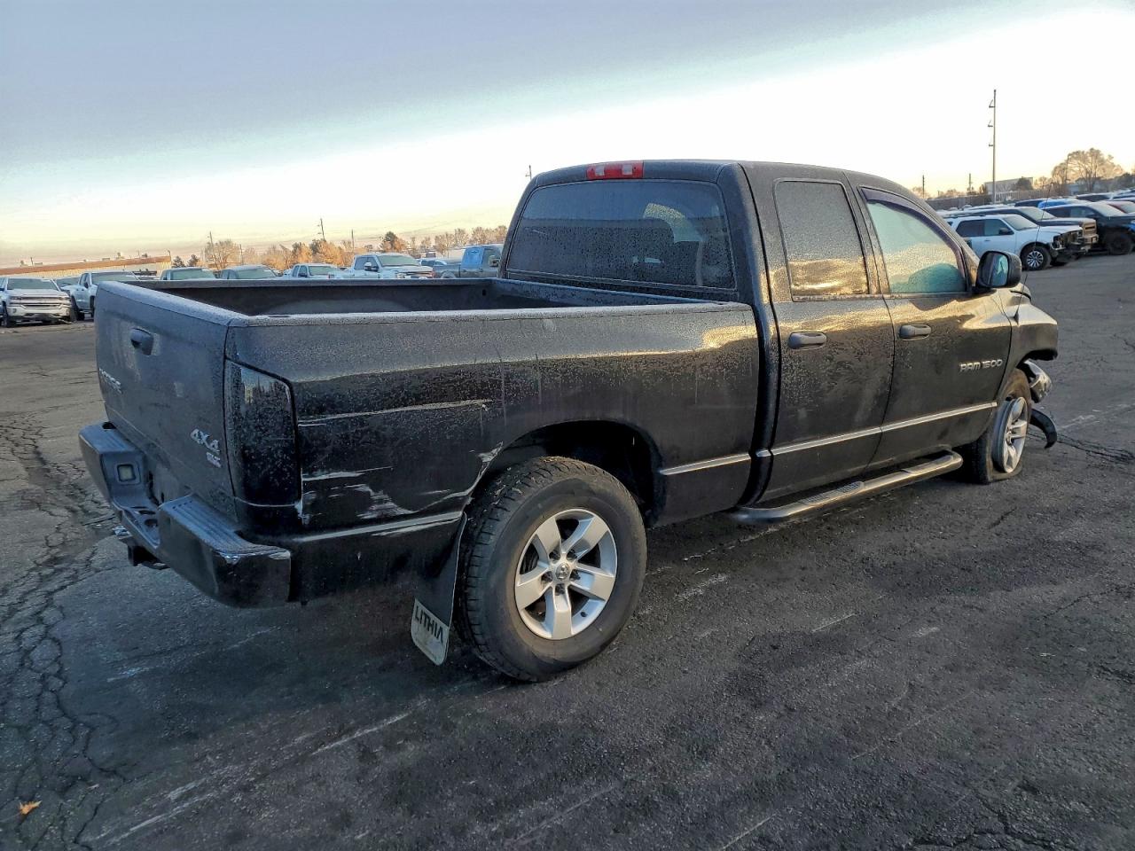 2004 DODGE RAM 1500 ST photo 3
