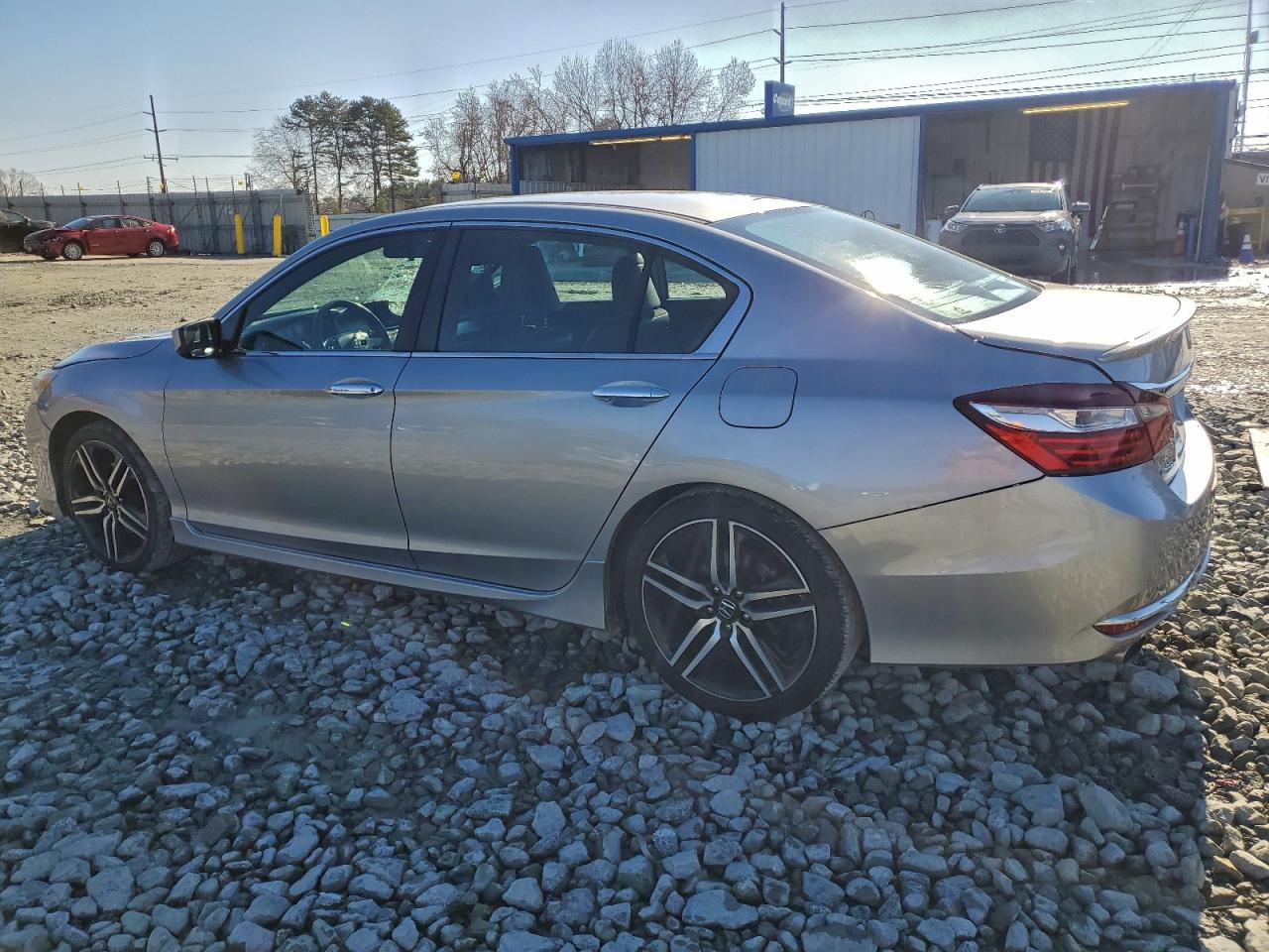 2017 HONDA ACCORD SPORT photo 3