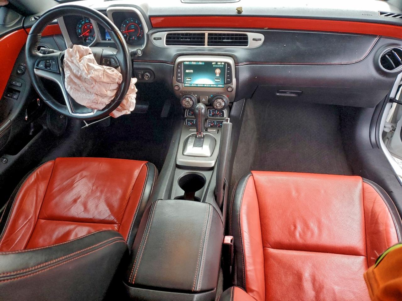 2015 CHEVROLET CAMARO LT photo 8