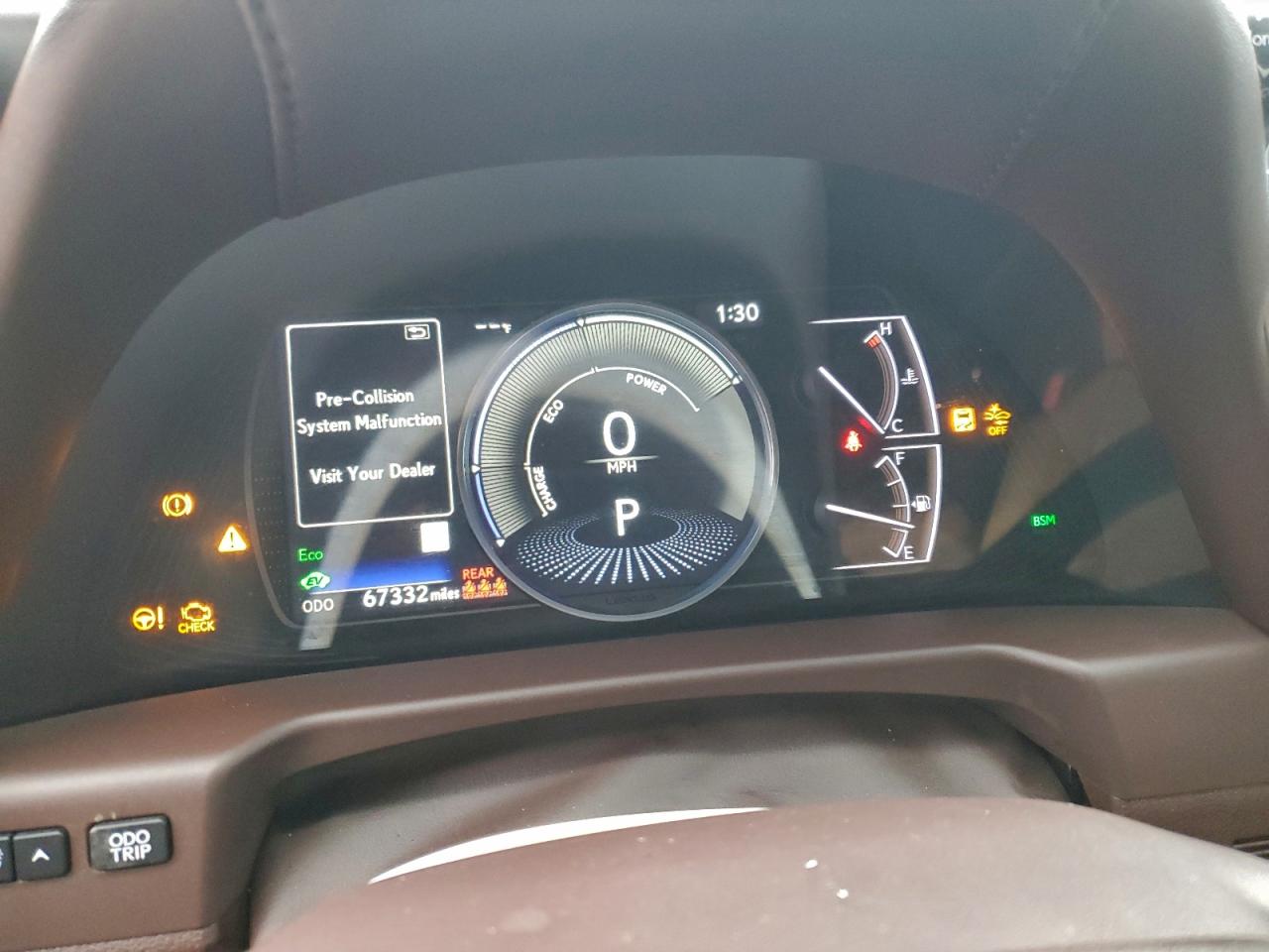 2021 LEXUS ES 300H photo 9