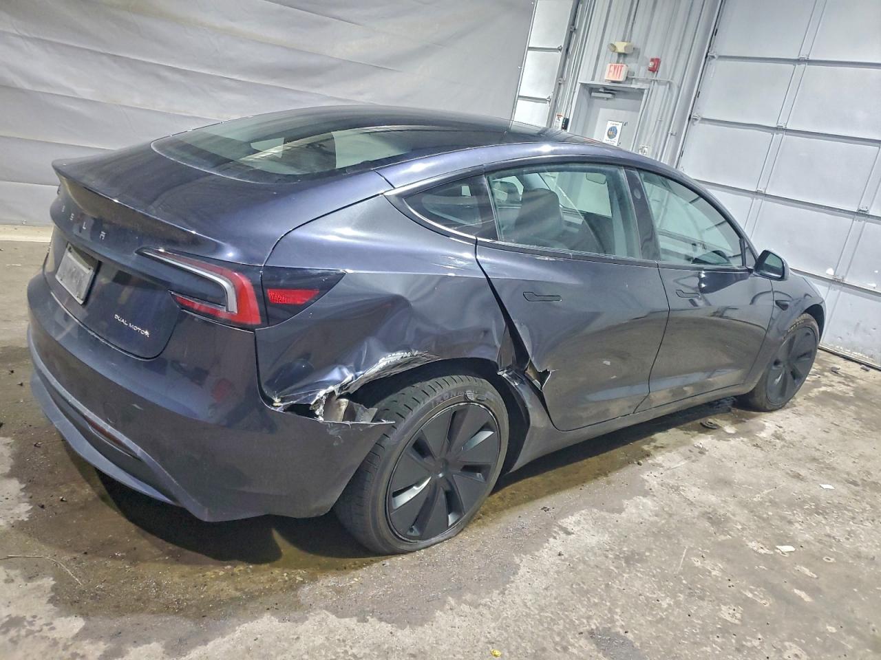 2024 TESLA MODEL 3 photo 5