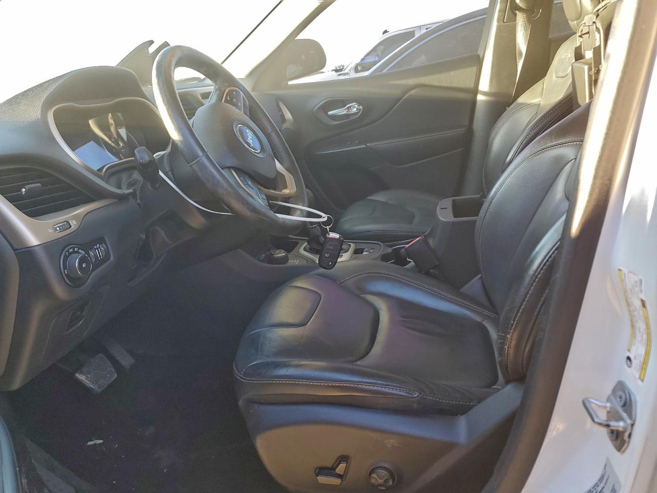 2016 JEEP CHEROKEE LIMITED photo 13