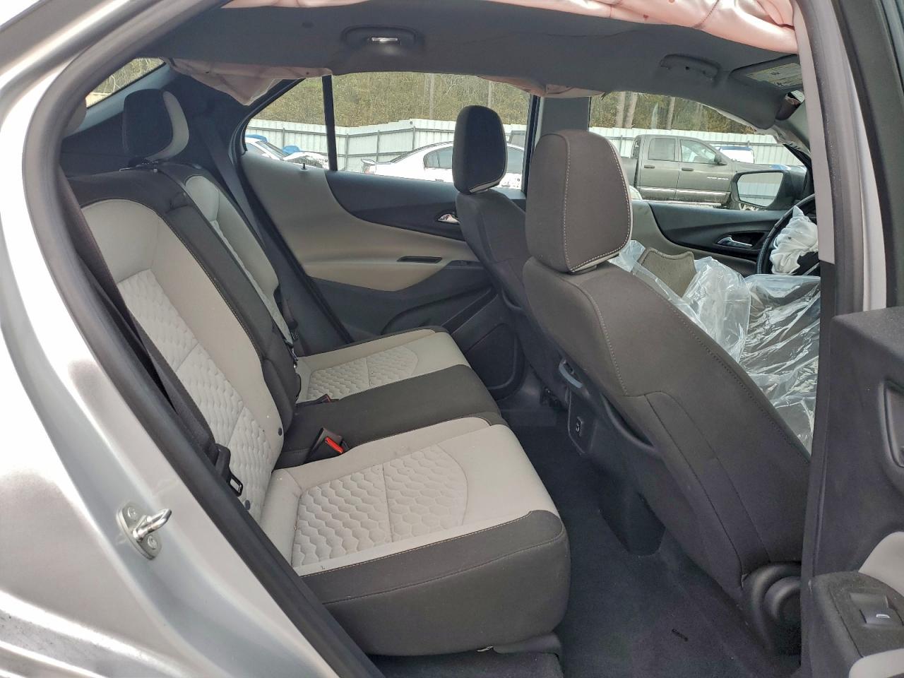 2021 CHEVROLET EQUINOX LS photo 11