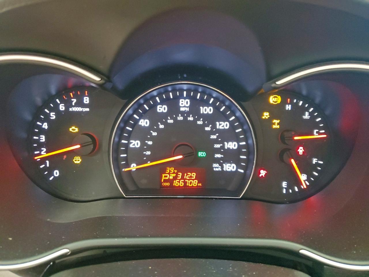 2015 KIA SORENTO LX photo 25