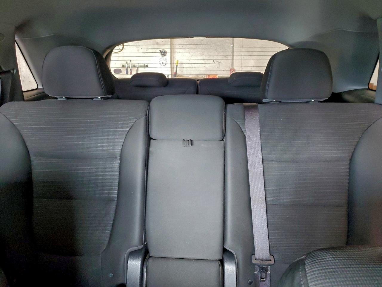 2015 KIA SORENTO LX photo 28