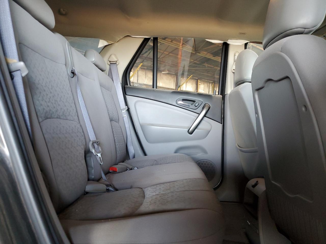 2006 SATURN VUE photo 19