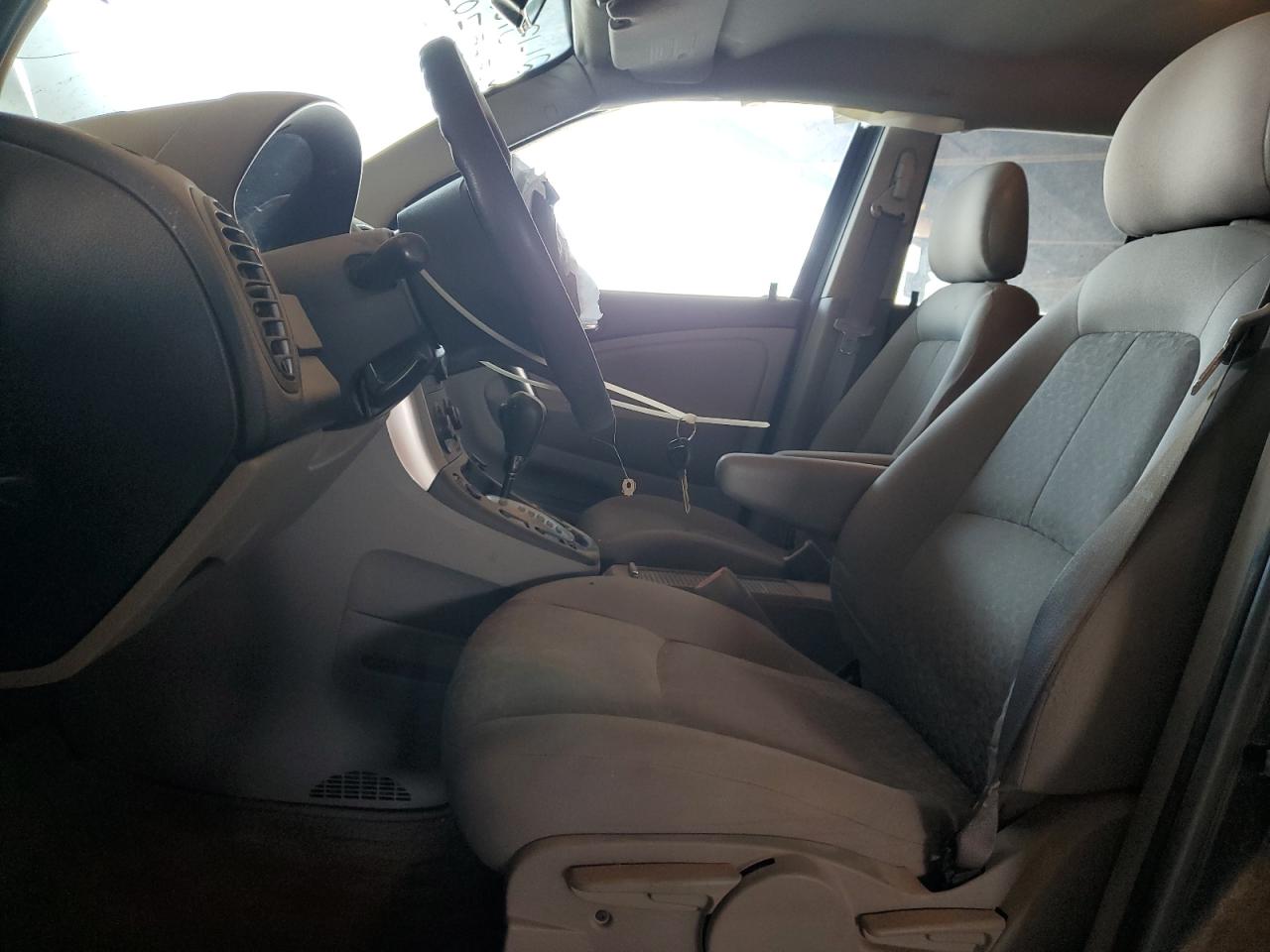 2006 SATURN VUE photo 13