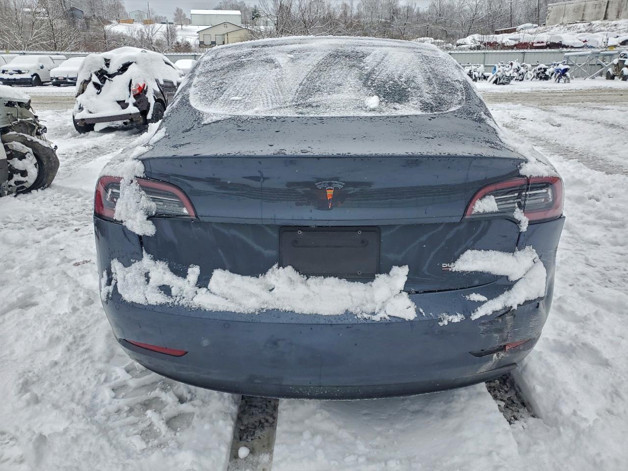 2020 TESLA MODEL 3 photo 16