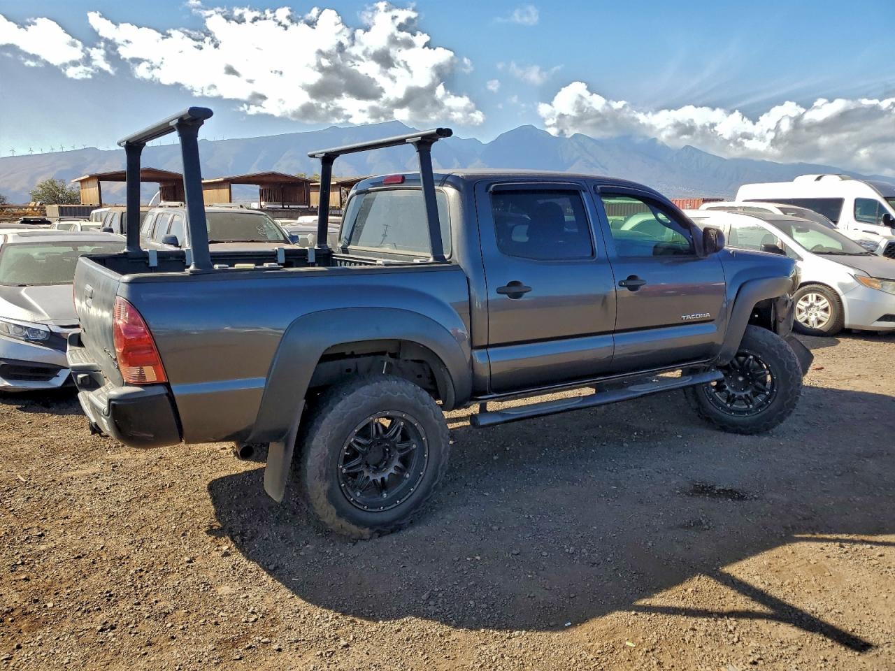 2012 TOYOTA TACOMA photo 5