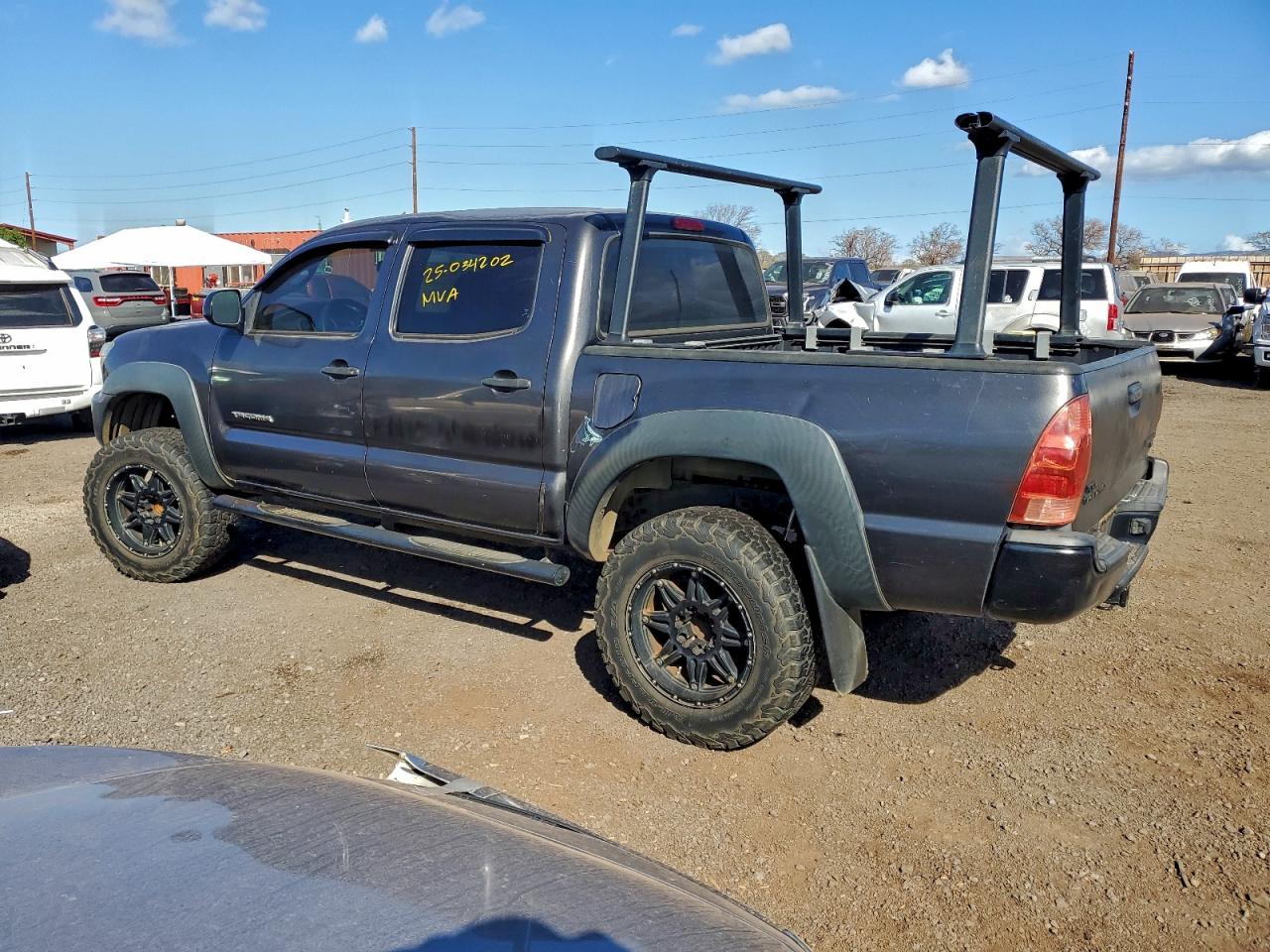 2012 TOYOTA TACOMA photo 3