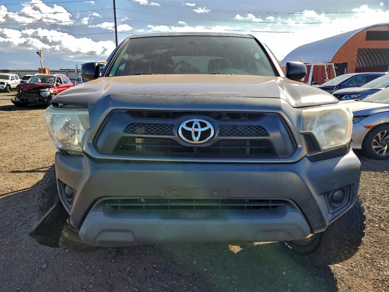 2012 TOYOTA TACOMA photo 9