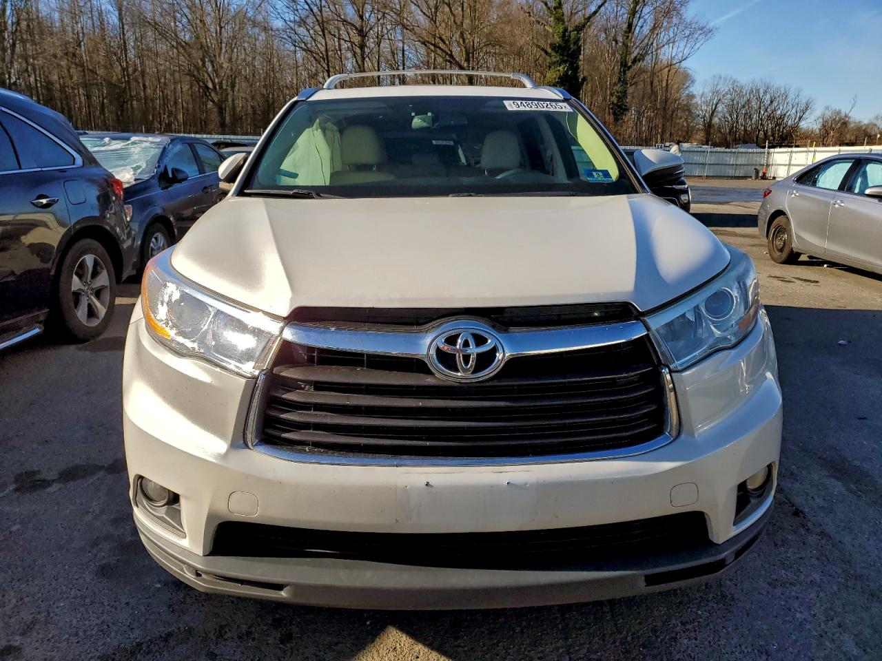 2014 TOYOTA HIGHLANDER XLE photo 9