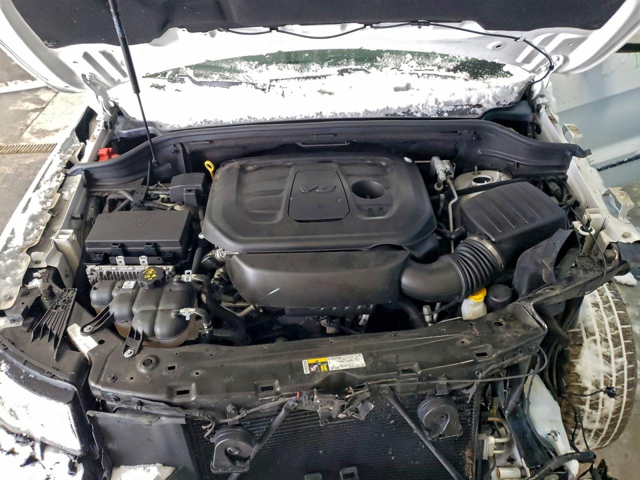 2020 JEEP GRAND CHEROKEE LAREDO photo 23
