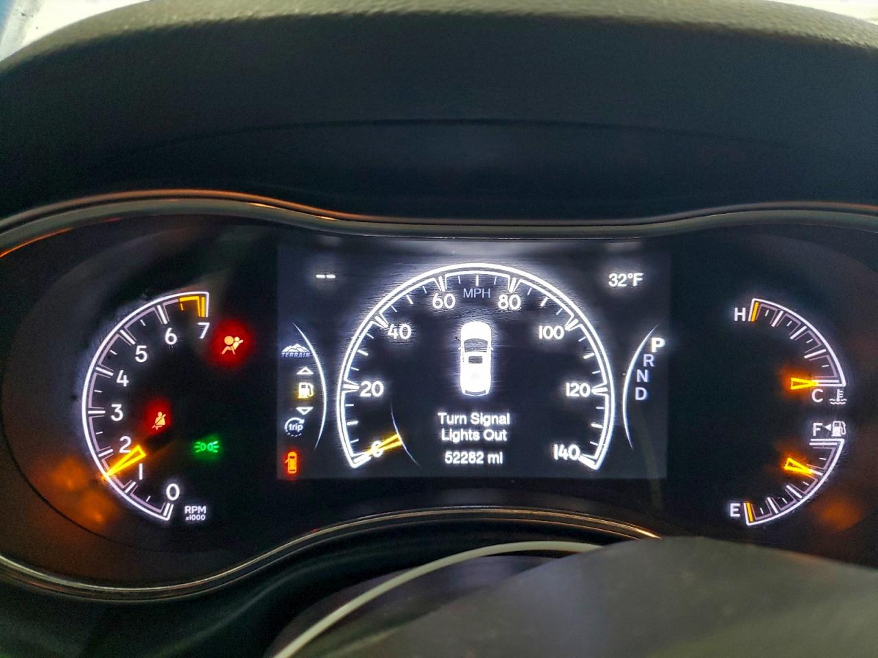 2020 JEEP GRAND CHEROKEE LAREDO photo 17