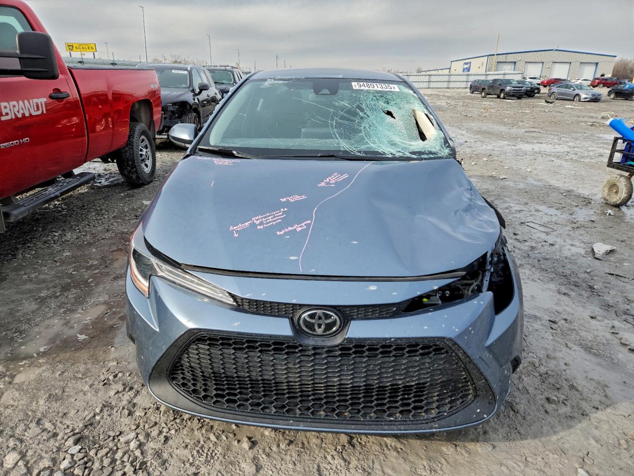 2020 TOYOTA COROLLA LE photo 9